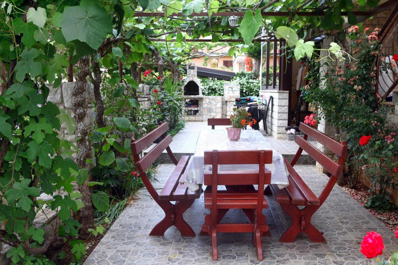 Nice Apartment Near The Sea Es3 Umago Exterior foto